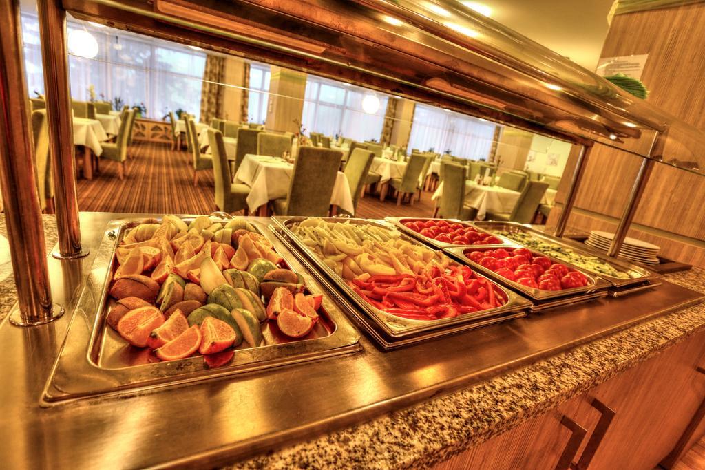 Hotel SOREA TRIGAN Štrbské Pleso Buitenkant foto